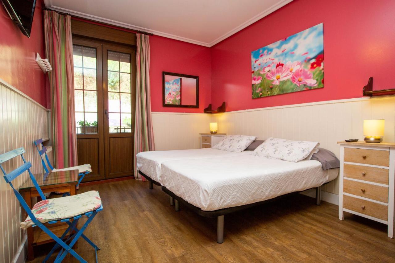 Pension Amaiur San Sebastián Eksteriør billede